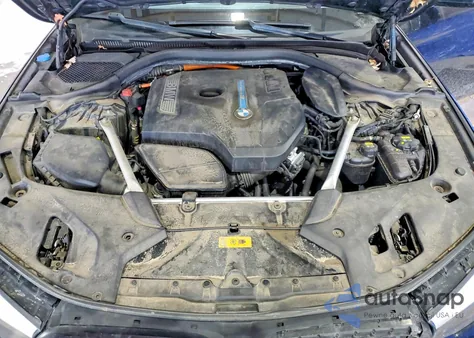 2018 BMW 530Xe z USA, uszkodzony, nr VIN WBAJB1C55JB084752